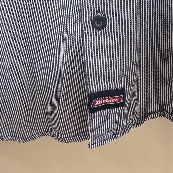 Dickies | Dark Blue White Railroad Stripe Short Sleeve Button Up Shirt Size 2XL - Picture 4 of 5